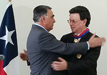 Honor by Chile: Chilean Deputy Foreign Minister Edgardo Riveros and CNS Director Dr. William Potter