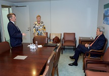 Assistant Secretary Countryman, Under Secretary Gottemoeller Brief Secretary Kerry Before He Addresses NPT Conference at U.N. in New York Source: WikiMedia Commons