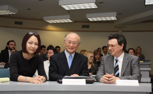(L–R:) IONP Director Gaukhar Mukhatzhanova, IAEA Director General Yukiya Amano, and CNS Director Bill Potter. Photo taken during DG Amano’s first university lecture after assuming his position as DG at the IAEA. April 16, 2010.