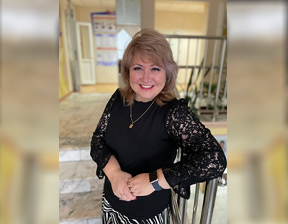 Nelly Porseva, Long-term CIF Teacher, Wins Prestigious FutureLearn Scholarship - Vimarsana News